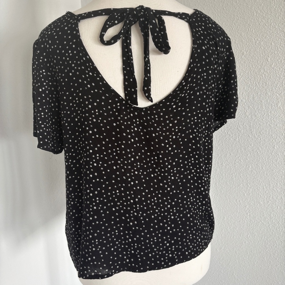 XHILARATION black an white polka dot tie top